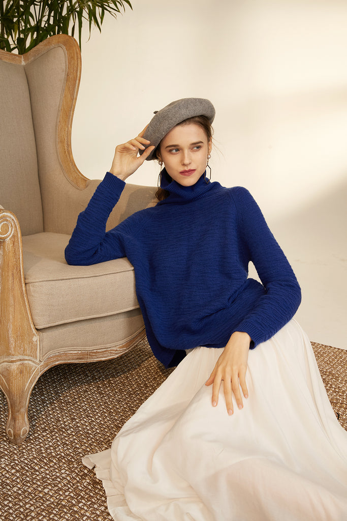 Classic Cashmere Turtle Neck Sweater